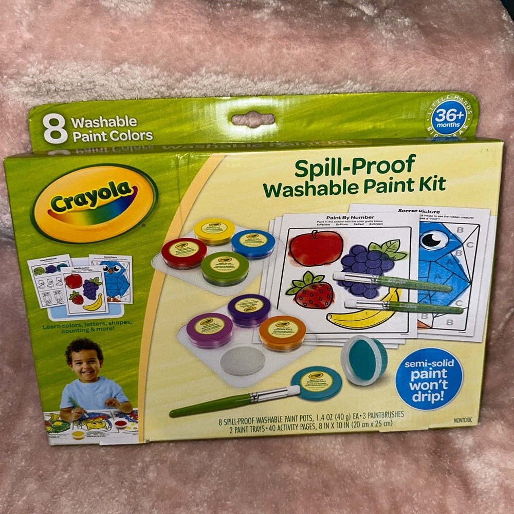 Crayola Spill-Proof Paint Kit - 8 Washable Colors